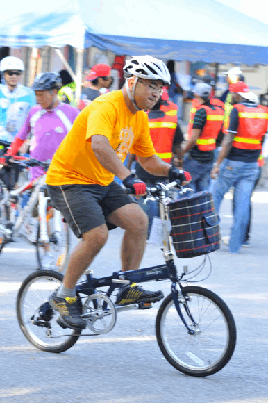 wpid-Cyclists-2012-03-9-11-20.gif